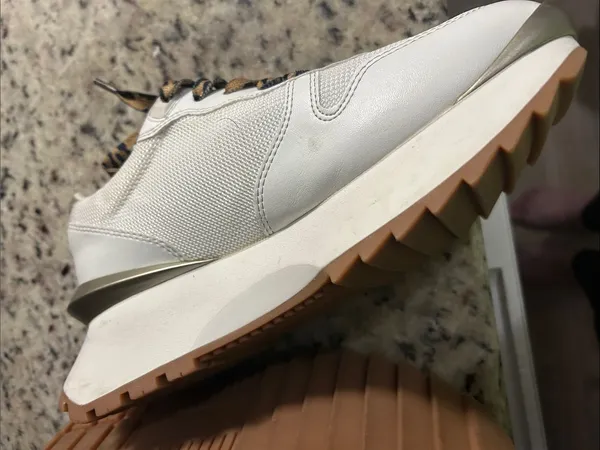 Vintage Havana Cream and Tan Platform Sneakers with Leopard Laces - Image 5