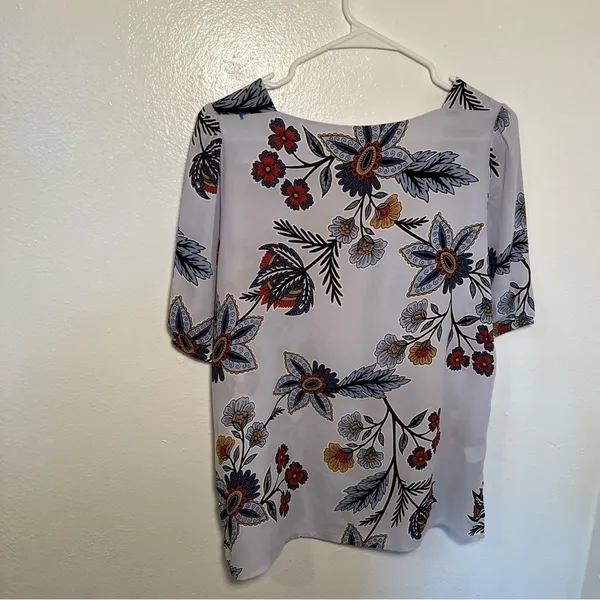 Loft Women's Size Small Square Neck Blouse‎ Light Blue Floral Red Gold White - Image 8
