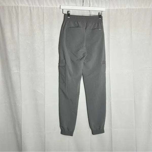 NWT Figs Gray Charlotte 21 Pocket Slim‎ Scrub Pants Size XXS - Image 2
