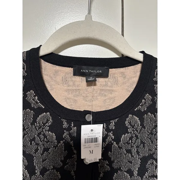 Ann Taylor Medium Black Tan Floral Cardigan Sweater - Image 3