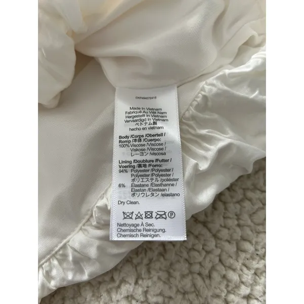 Madewell Long-Sleeve Bubble-Hem Top Winter White Lightweight Satin Lined Size 8 - Image 6