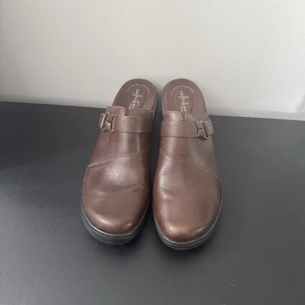 Women's Clarks Delana‎ Misty Dark Brown Leather Mule Clogs Size 11 - Image 4