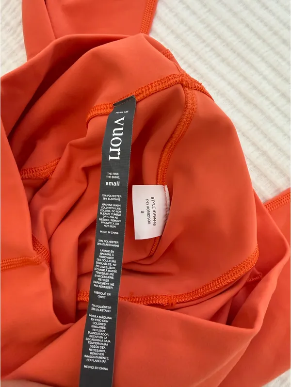 Vuori Studio Leggings Pocket Grapefruit Small - Image 6