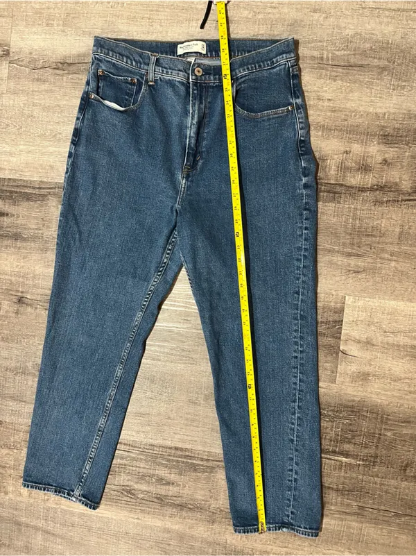 ABERCROMBIE & FITCH Curve Love The Ankle Straight Ultra High Rise Jeans - Image 6