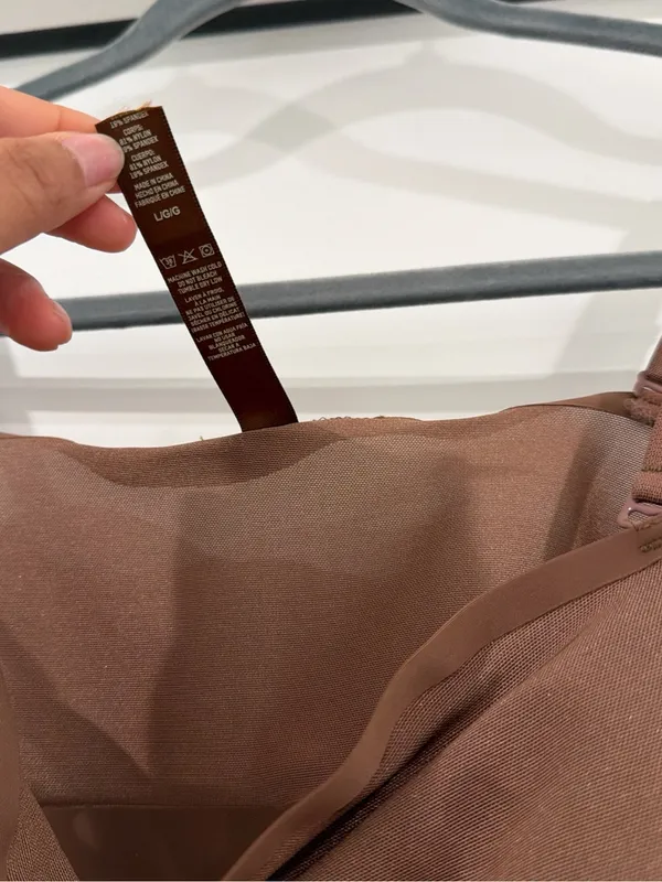 Skims Seamless Brown Bralette Top - Comfortable Everyday Support - Image 3