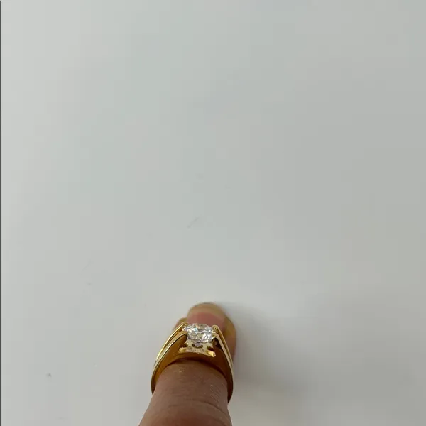 Fashion Jewelry Gold Ring with Sparkling Gem - Image 7