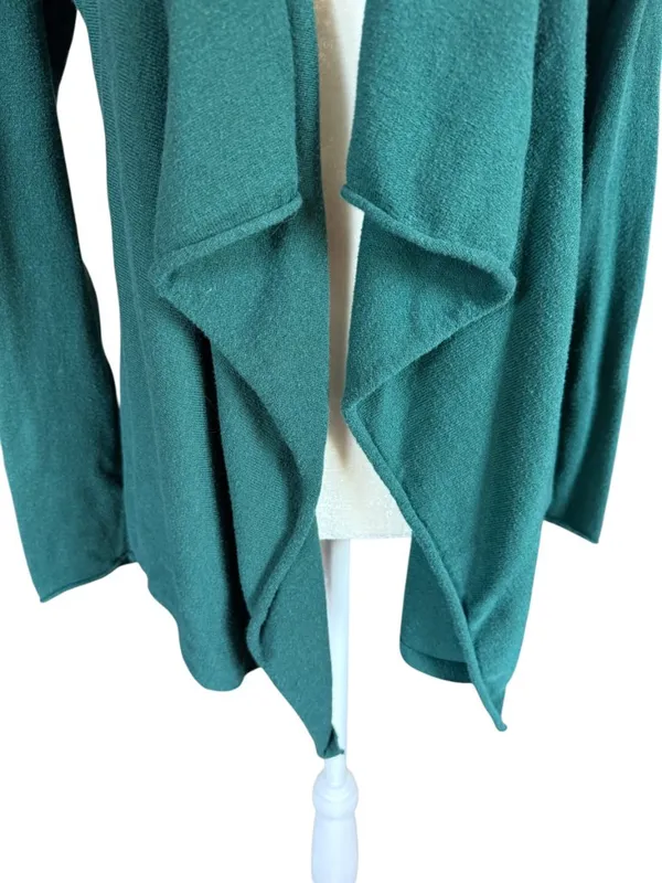 Old Navy women's green long sleeve open cardigan sweater size medium - Image 5