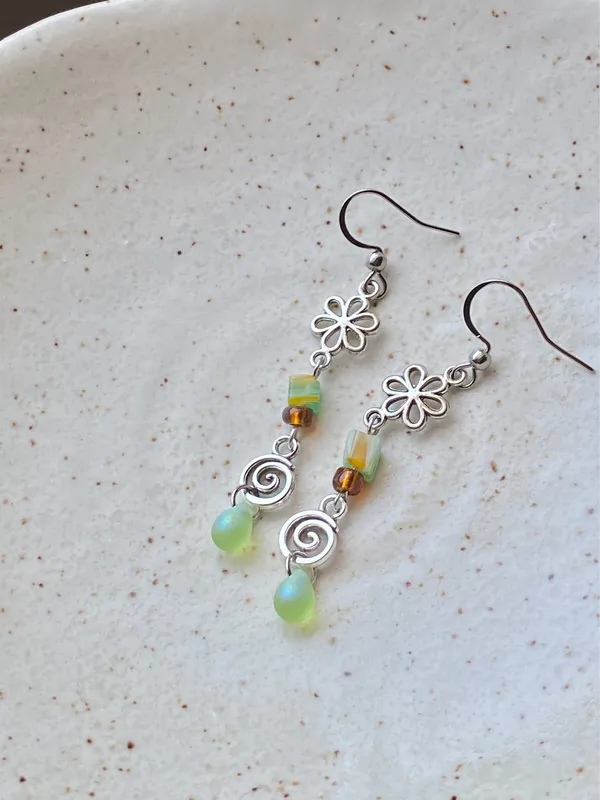 Handmade quality glass beads & flower fairy boho cottage whimsical dangle earrings & necklace set💐🍃 - Image 14