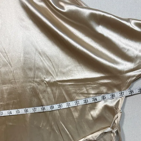 Elegant Satin Robe in Cream - Image 6