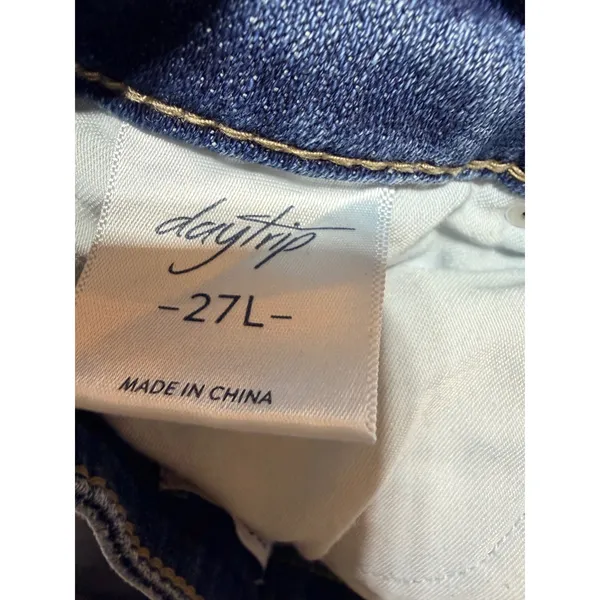 Daytrip Trouser Wide Leg Jeans Women's 27L Blue DBK470 Buckle Western Denim - Image 6