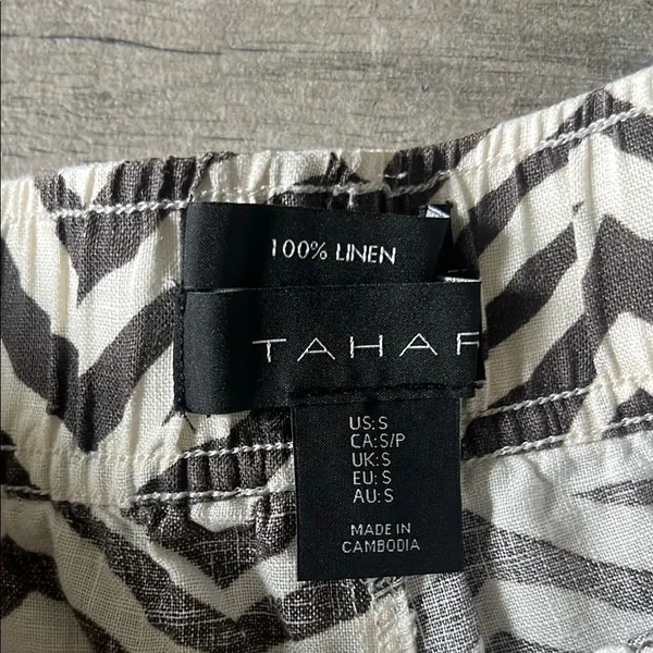 Tahari Black and White Wide Leg Jumpsuit - Image 6