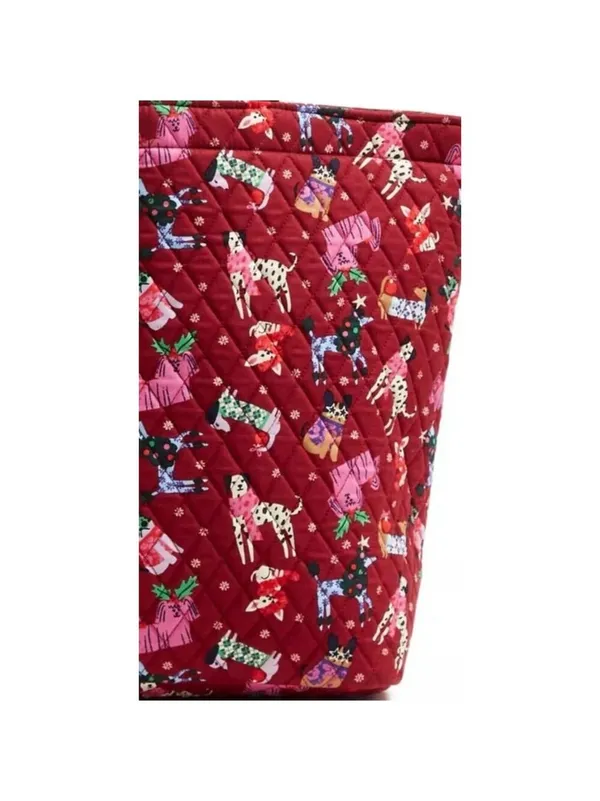 Vera Bradley Holiday Hounds Pattern Essential Grand Tote NWT - Image 4