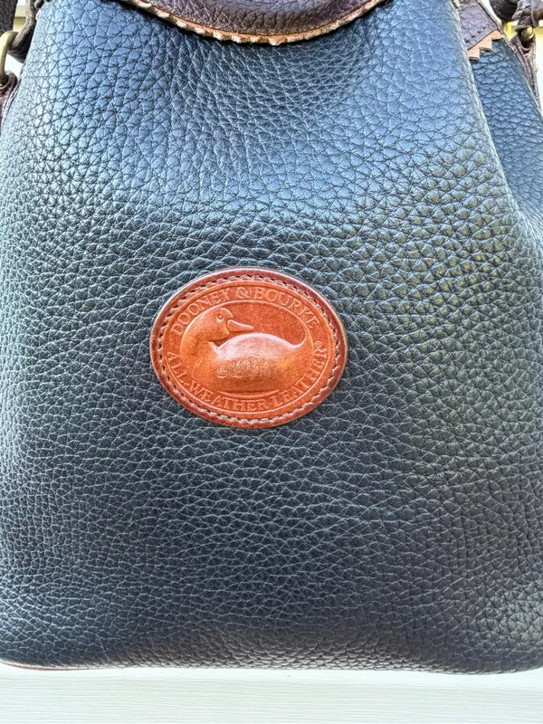 Vintage Dooney & Bourke All Weather Leather Black Brown Drawstring Bucket Bag - Image 5