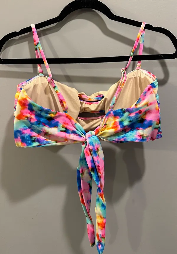 The Blushing Brunette Walking At Sunset Colorful Tie-Dye Cut Out Tie Back Bikini Top - Image 7