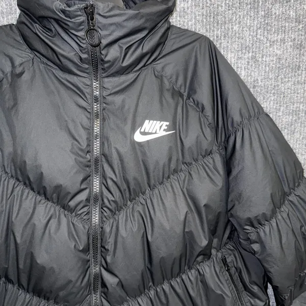 Nike Sportswear Synthetic Fill Women's Jacket Black XL (CD4216-010) Full Zip - Image 2