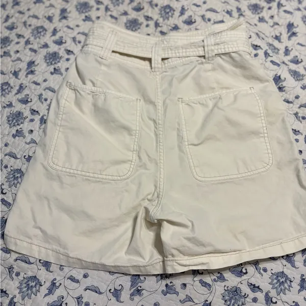 Pistola Size 25 Ivory Belted Women's Shorts - Image 4