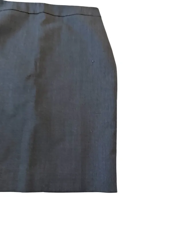 ANN TAYLOR Gray Pencil Skirt Size 2 Petite - Image 3