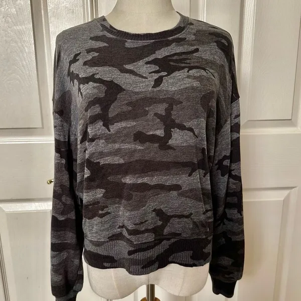 Rails "Ramona" Iron Camo Crewneck Sweatshirt Size extra Small - Image 9