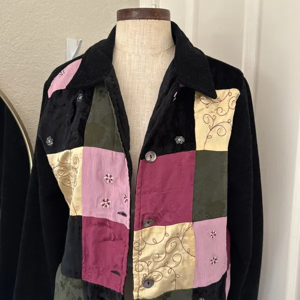 Vintage y2k Patchwork & satin whimsigoth velvet jacket - Image 11