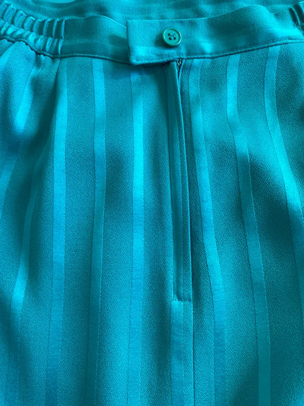 Executive Collection Vintage Teal Pinstripe Suit - Image 9