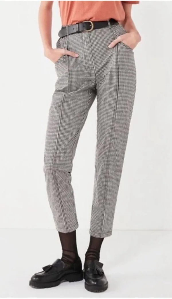 Urban Outfitters Checkered Tapered Trousers - Image 9