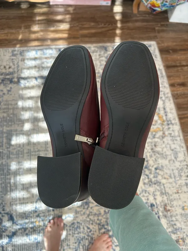 KENNETH COLE NEW YORK Alec Block Heel Ankle Booties in Oxblood - Image 10