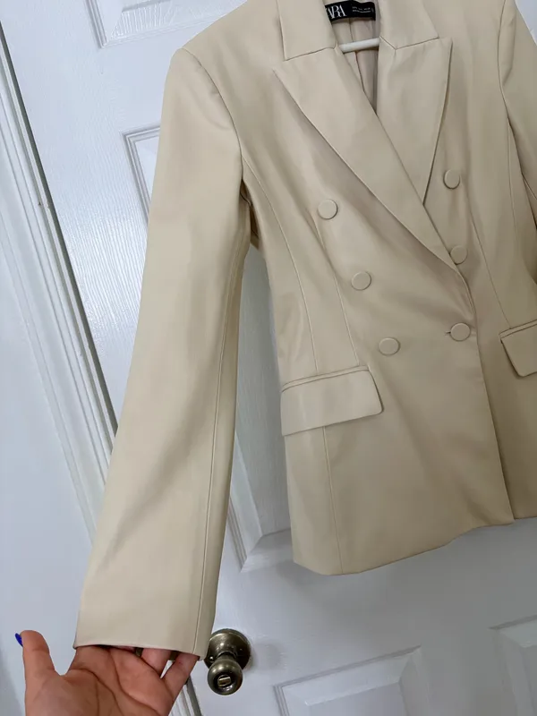 Zara Women’s S Ivory Faux Leather Double Breasted Blazer Quiet Luxury Minimalist Chic - Image 8