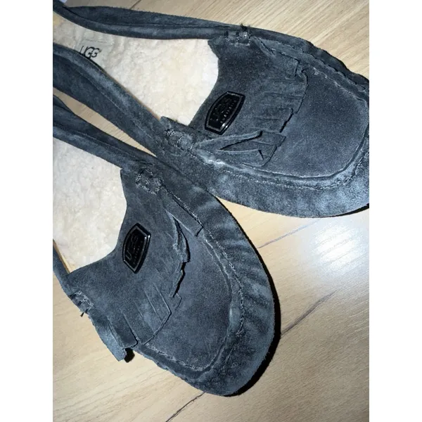 UGG 1949 Driving Loafer Suede Sheepskin Kiltie Moc Toe US Sz 8.5 F‎ - Image 5