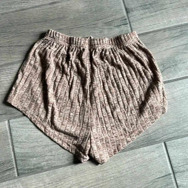 Brown ribbed lounge shorts - Image 3