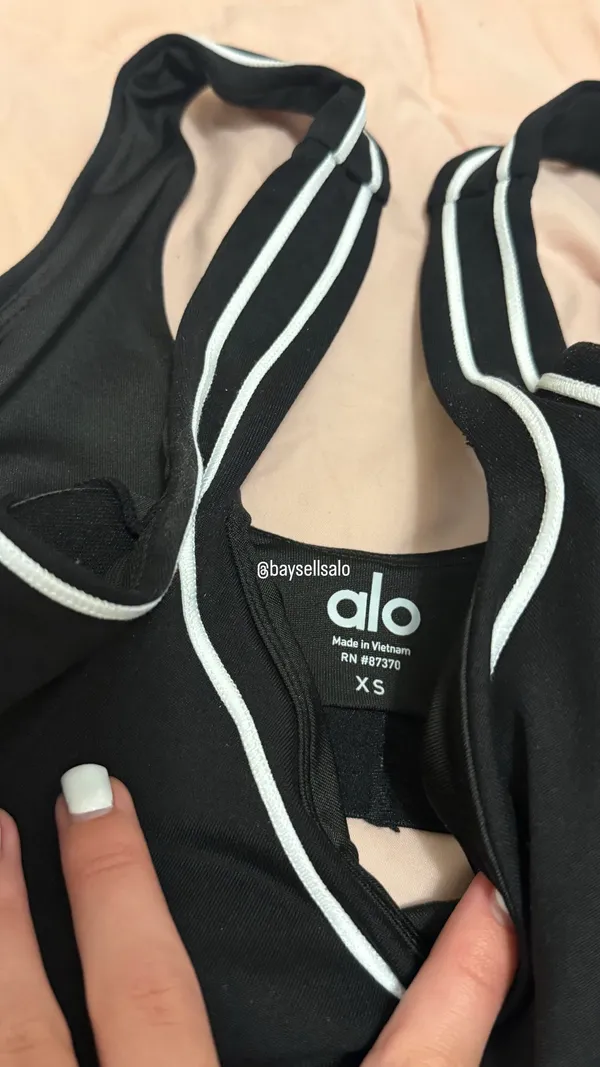 Black Alo Yoga Leggings XS - Image 6