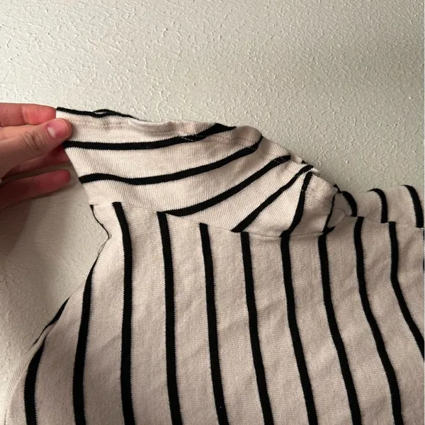 Kaileigh Striped Ruffle Sleeve Knit Top Cream Black Made‎ in USA Womens - Image 3