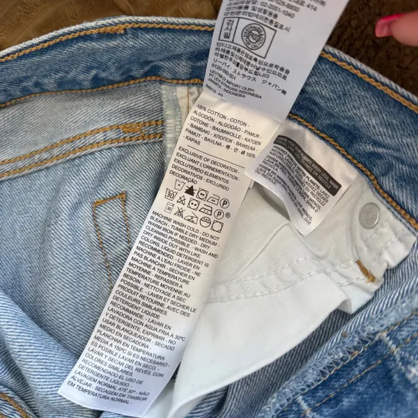 Levi's Wedgie Straight light wash jeans Size 25 - Image 6