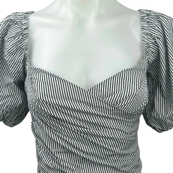 NEW J.Crew White Striped Sweetheart Neck Short Balloon Sleeve Smocked Crop Top M - Image 3
