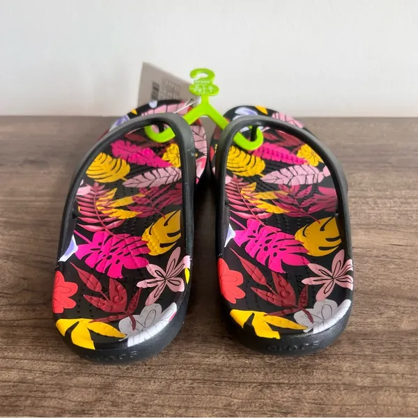 CROCS NEW Women's Kadee II Tropical Floral Sandal Size 7 #B1895 - Image 6