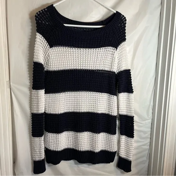 American Eagle Jegging Sweater Women’s Size‎ Medium Striped Knit Cozy Nautical - Image 2