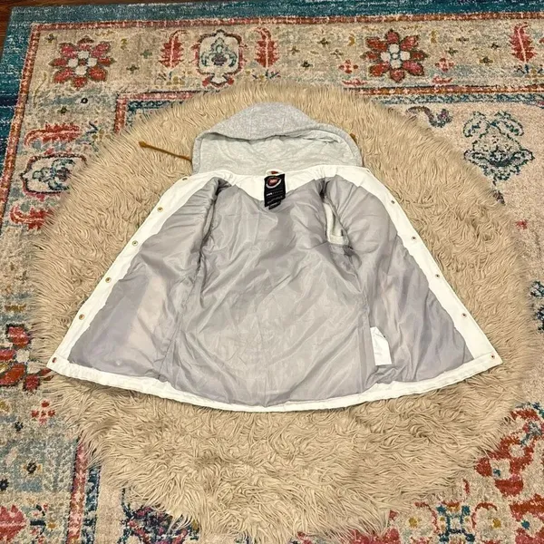 686 Women Parklan Autumn Insulated Jacket small - Image 3
