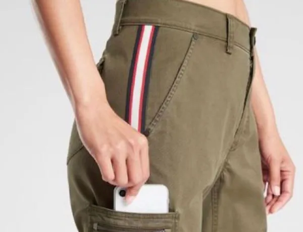 Athleta summit Cargo Olive Pants - Image 3