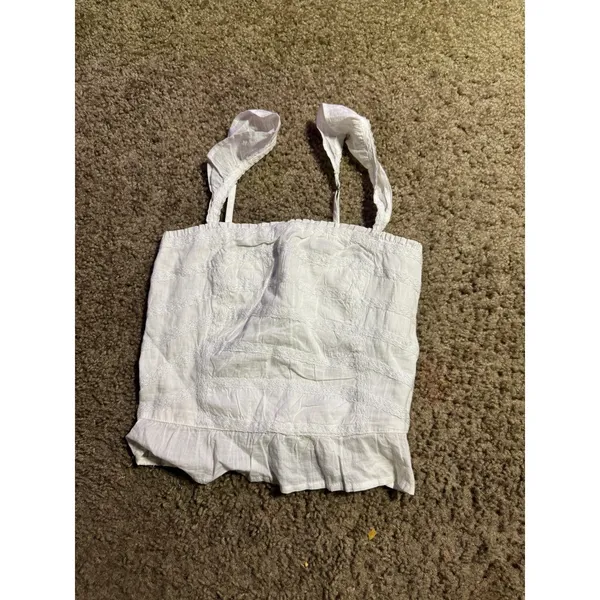 Abercrombie & Fitch White Lace Ruffle Cami Smocked Crop‎ Top XS Cottagecore - Image 2