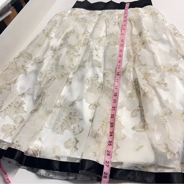 Imperfect NWT Ryu skirt mesh overlay‎ pleated cocktail skirt small medium? - Image 7