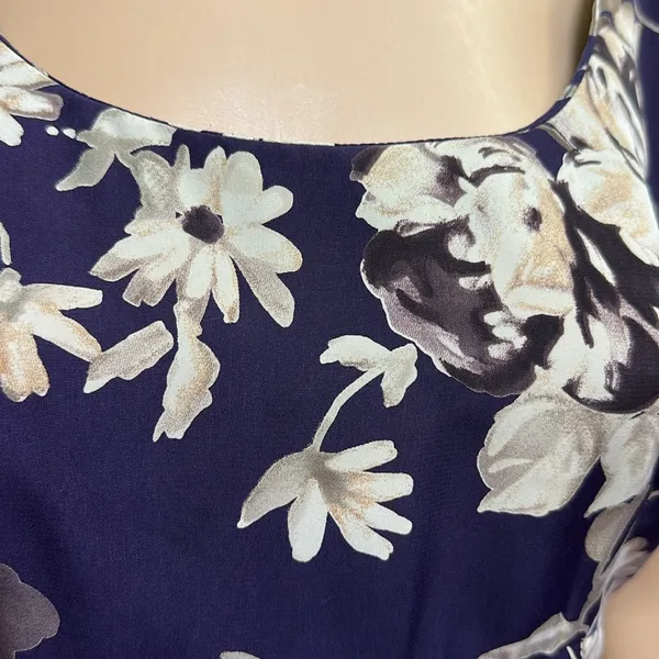 Vintage All That Jazz Plum Cream Floral Print Short Sleeve Zip Tie Back Dress M - Image 5