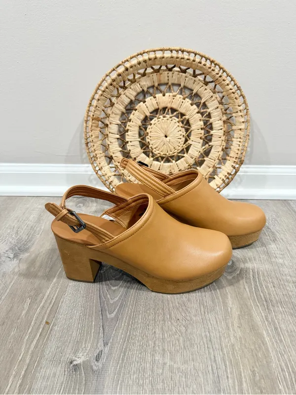 Universal Thread Tan Platform Clogs Slingback Chunky 4” Heel Shoes Women’s 11 - Image 3