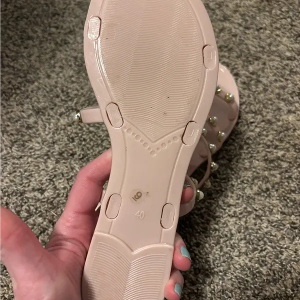 Steve Madden Pink & Pearl Strappy Slip on Sandals - Image 4