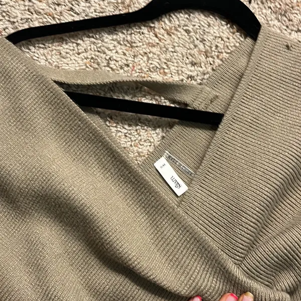Cropped Off the Shoulder wrap sweater! size S/M - Image 2