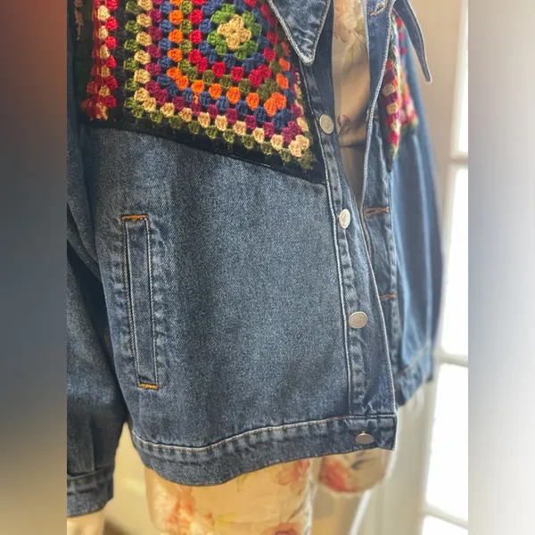 Farm Rio X Anthropologie Crochet Denim Trucker Jacket SZ Medium - Image 7