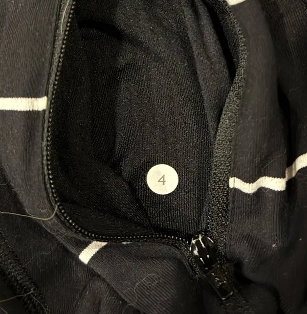Lululemon BBL Jacket Zip up with Hood - Image 3