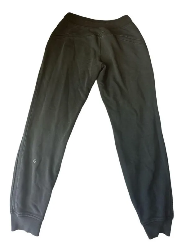 Lululemon Size 6 Black Sweatpants - Image 2