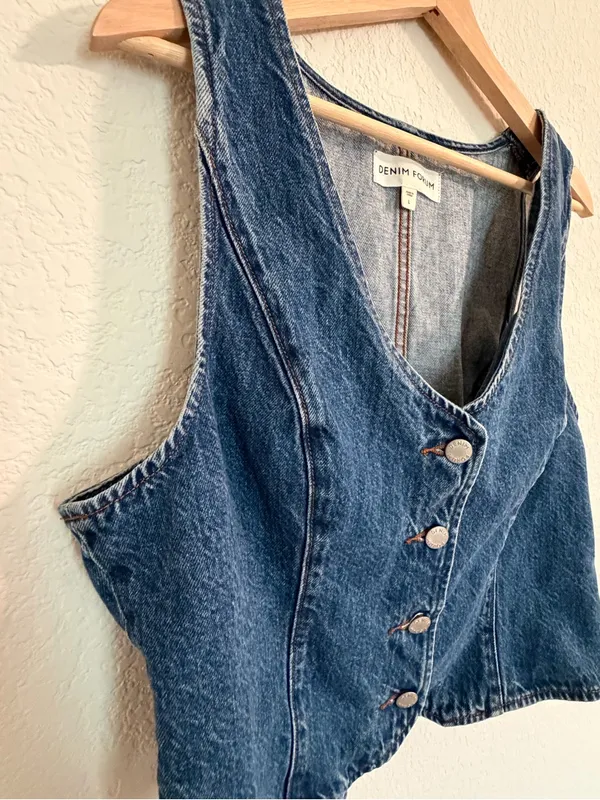 Women's Dark Blue Denim Button Vest size Large - Image 2