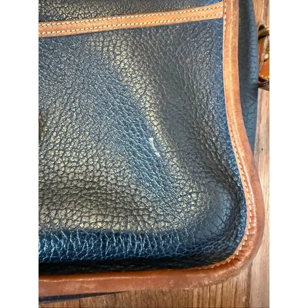 Dooney & Bourke all weather crossbody purse vintage black - Image 8