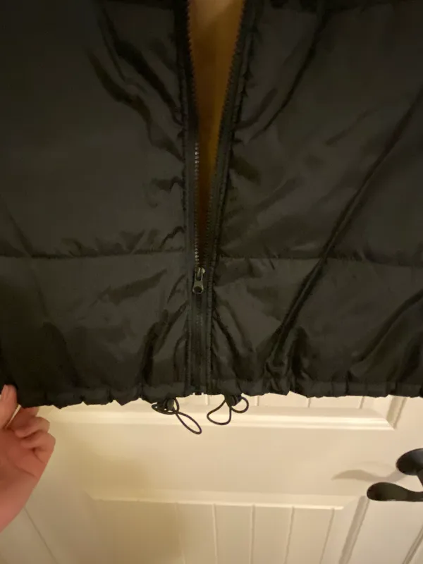 Cropped Brown And Black Puffer Vest Size XL - Image 2