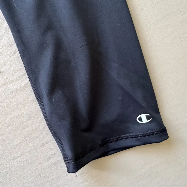 Vintage Champion Capri Tight Fit Athletic leggings - Image 3